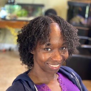 Meet your Posher, Lashondra